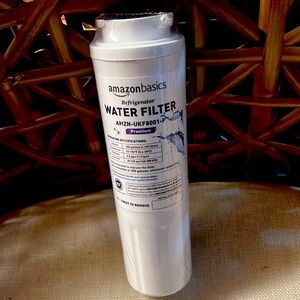 New Amazon Basics Refrigerator Water Filter AMZH-UKF8001-P NWT